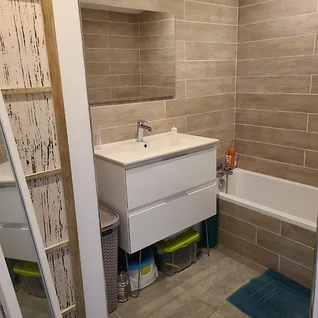 Maison Standing Avec Piscine 3 *